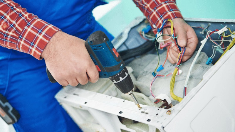 Derince Demirdöküm Demirdöküm çamaşır makinesi kart tamiri – Su almama arızası orijinal parça ile giderildi. - Teknik servis örneği
